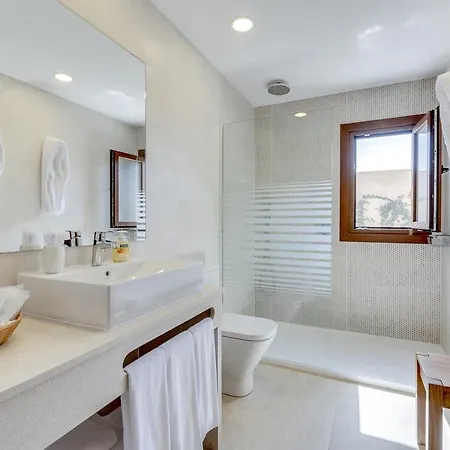 Villa Son Ullastre - Family Only *
